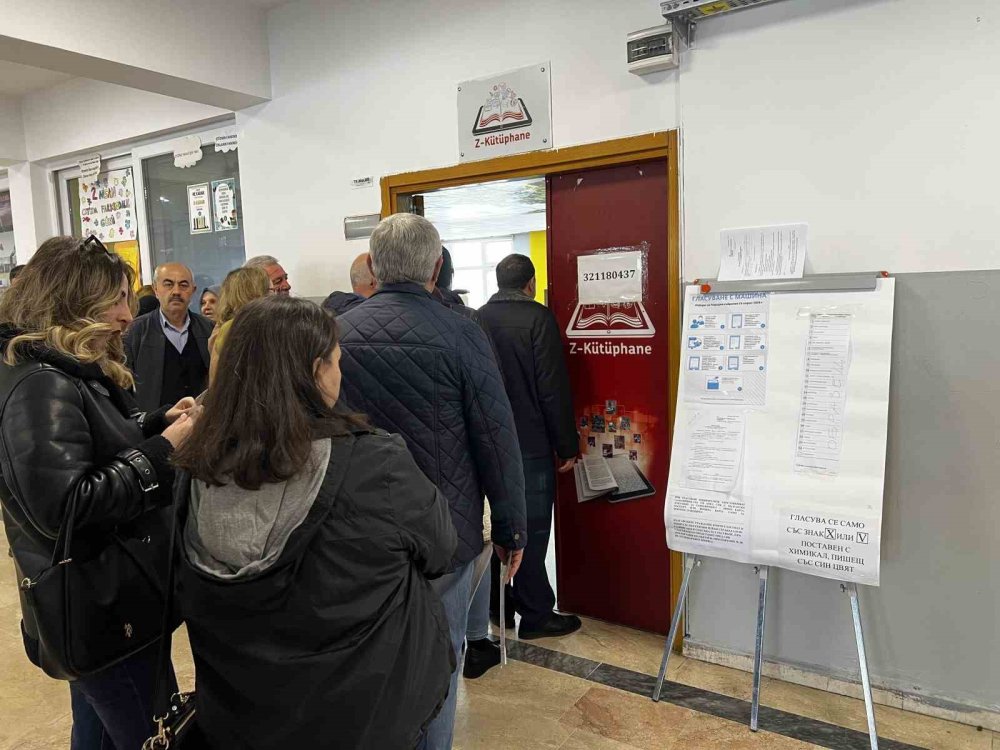 Bulgaristan 5 Yılda 8’inci Kez Sandık Başında: Türkiye’de 27 Sandık Kuruldu