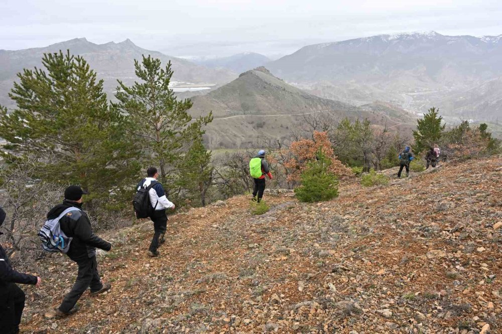 Gümüşhane’nin Saklı Hazinesi ‘Ötedere Beldesi’ Hayran Bırakıyor