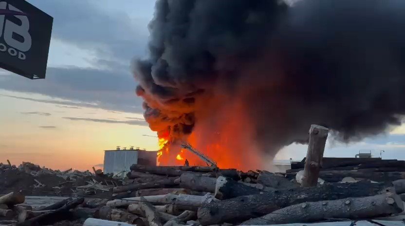 Edirne Paşaköy'de Kereste Fabrikasında Yangın