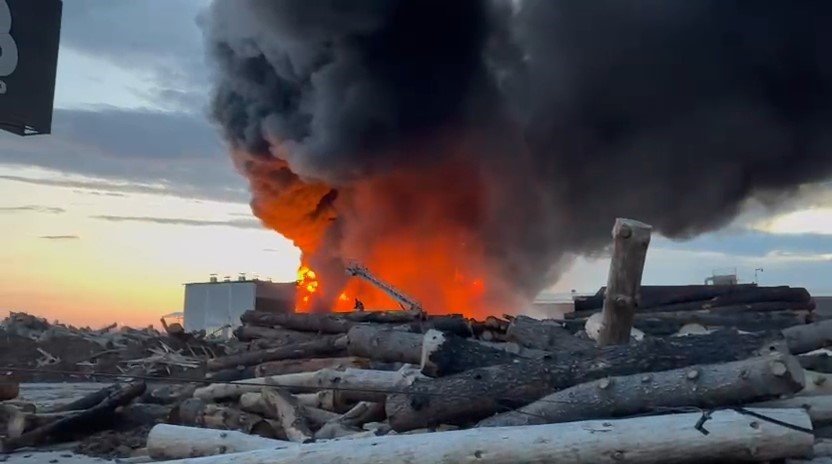 Edirne Paşaköy'de Kereste Fabrikasında Yangın