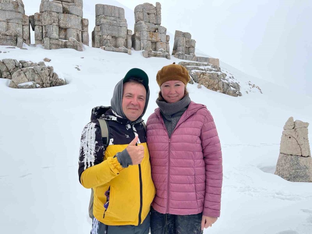 Nemrut Dağı Sezonu Açıldı.. Kommagene’nin Dev Heykelleri Ziyaretçileri Ağırlıyor!