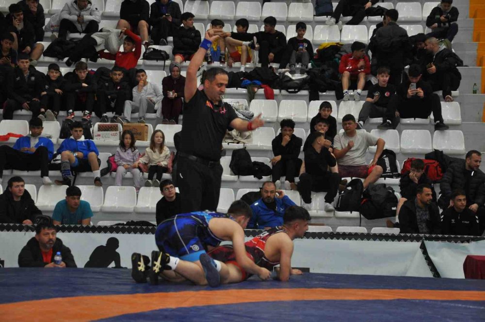 Minderde Geleceğin Şampiyonları.. Kars’ta Büyük Heyecan Başladı!