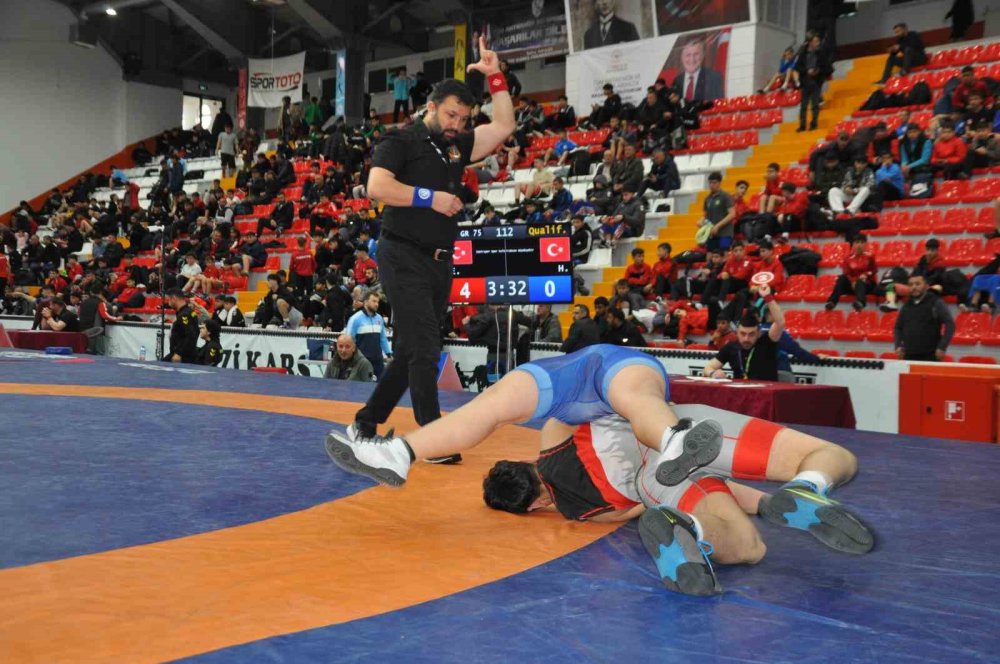 Minderde Geleceğin Şampiyonları.. Kars’ta Büyük Heyecan Başladı!
