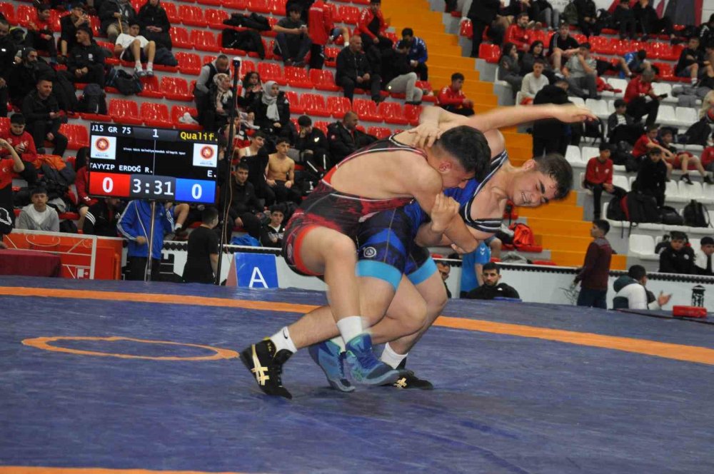 Minderde Geleceğin Şampiyonları.. Kars’ta Büyük Heyecan Başladı!