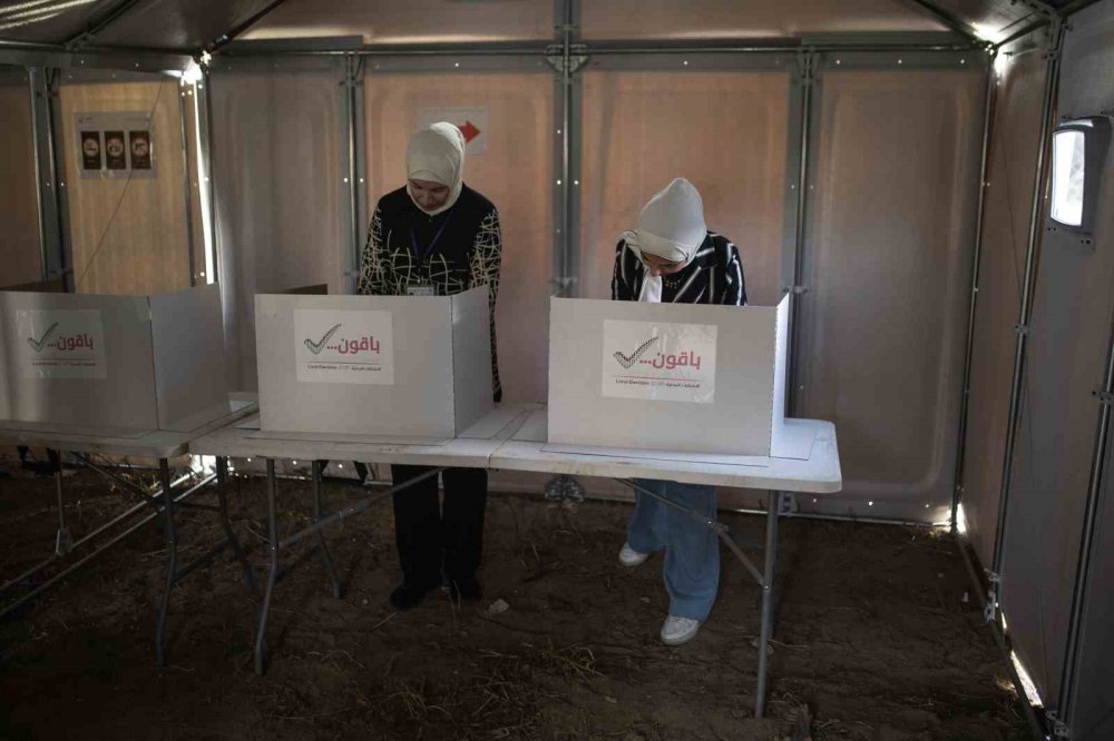 Filistin’de Sandık Günü.. Gazze’de 20 Yıl Sonra İlk Yerel Seçim!