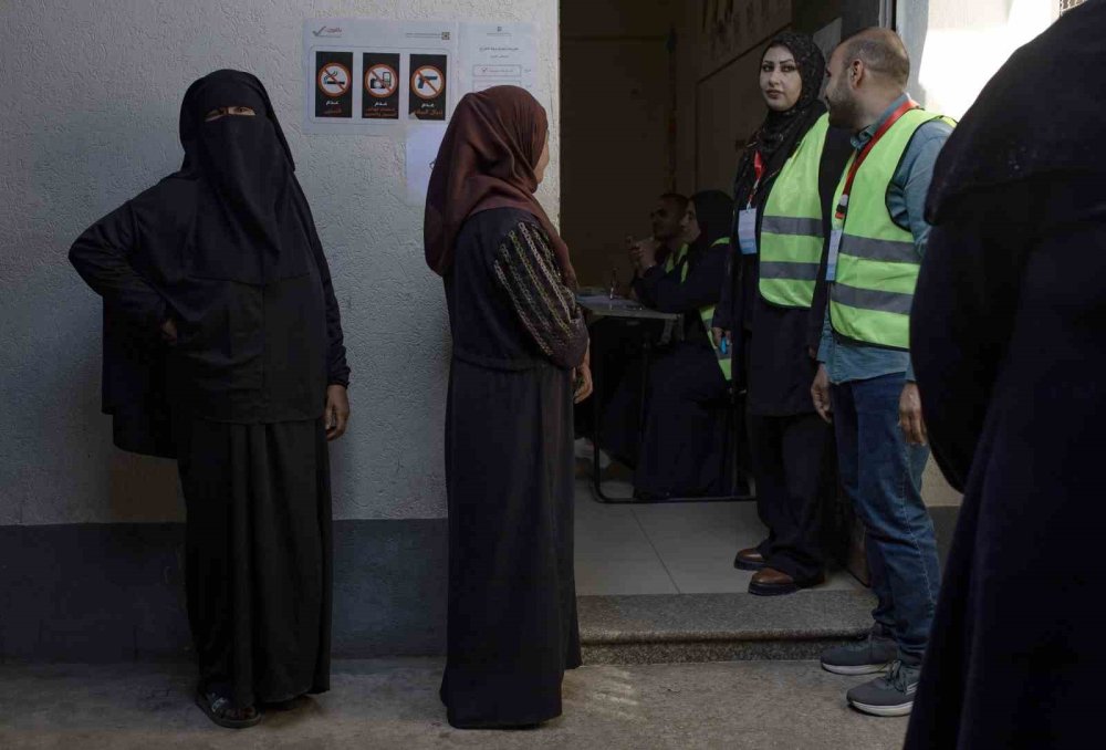 Filistin’de Sandık Günü.. Gazze’de 20 Yıl Sonra İlk Yerel Seçim!