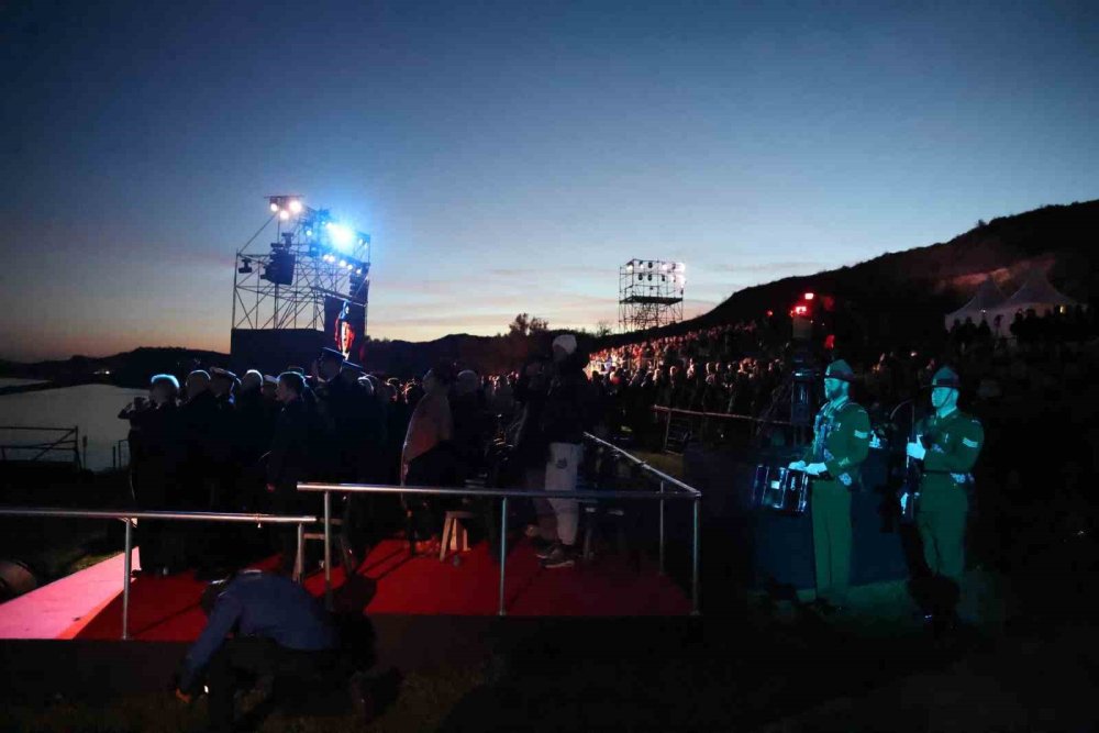 Gelibolu’da 111’inci Yıl.. ‘Şafak Ayini’nde Ortak Hatıra, Ortak Hüzün!