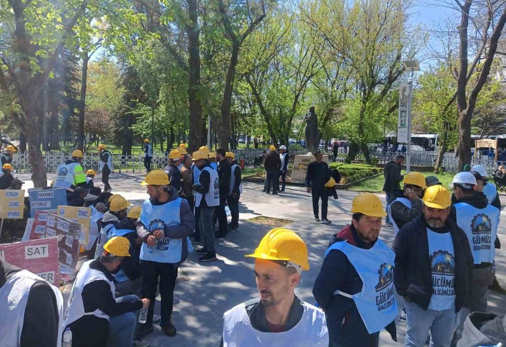 Maden İşçilerinden Açlık Grevi.. Haklarımızı Almadan Dönmeyeceğiz!