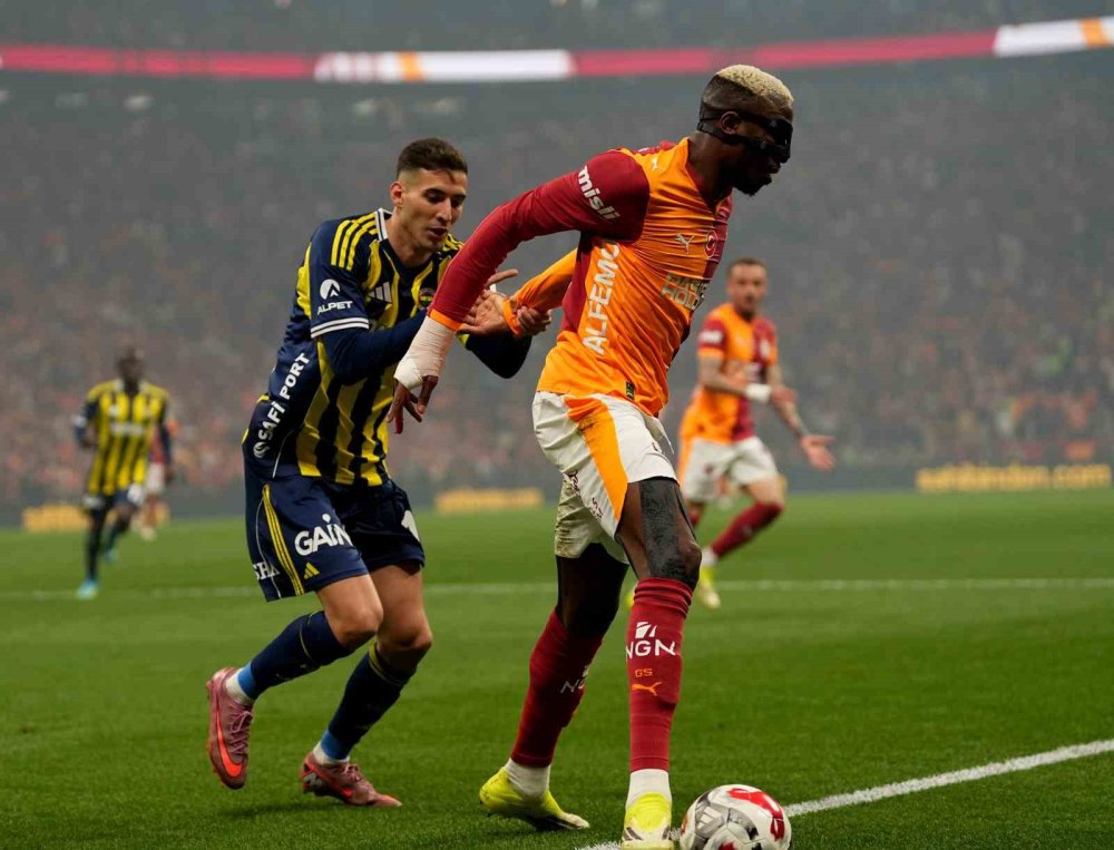 Galatasaray, Fenerbahçe’yi Farklı Geçti.. Şampiyonluk Yolunda Dev Adım!