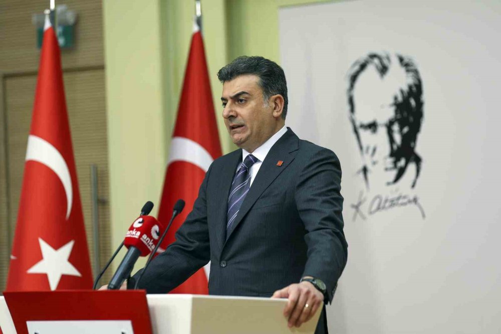 CHP’de İhraç Edilenler Partiye Geri Dönüyor