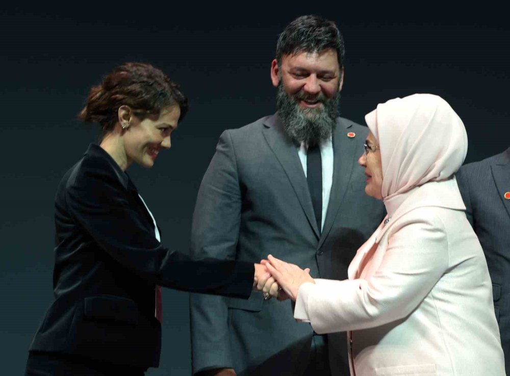 Cumhurbaşkanı Erdoğan İstanbul’da Film Galasına Katıldı