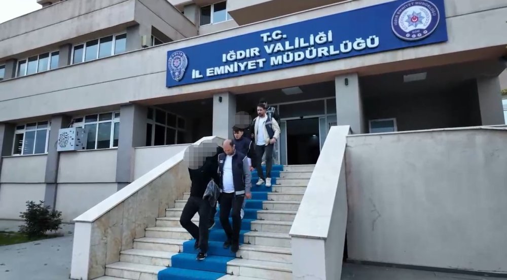 Iğdır’da Göçmen Kaçakçılığı Operasyonu: 3 Şüpheli Tutuklandı