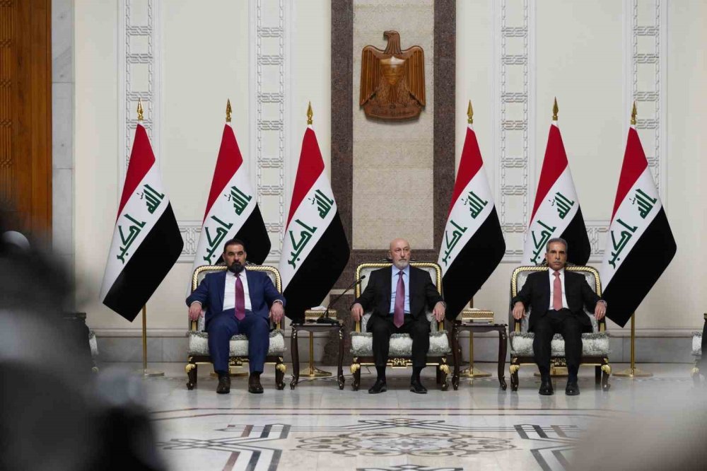 Irak’ta Yeni Dönem.. Başbakan Adayı Ali El-Zeydi’ye Hükümet Kurma Görevi!