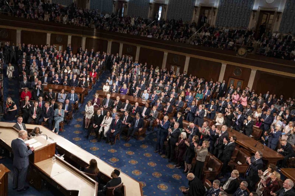 Washington’da Tarihi Gün.. İngiltere Kralı III. Charles Kongre’ye Hitap Etti!