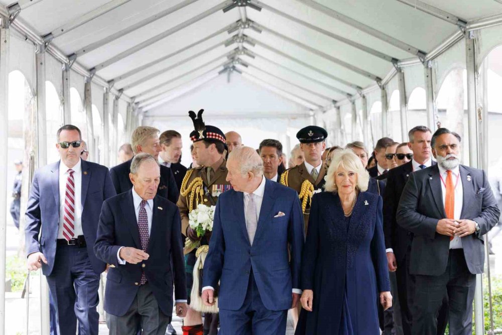 İngiltere Kralı III. Charles 11 Eylül Anıtı’nı Ziyaret Etti