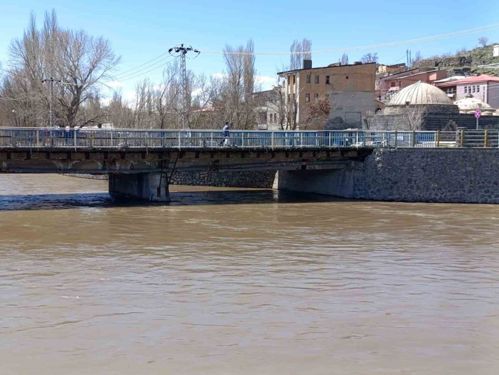 Kars’ta Bedesten Bölgesi’nde Estetik Tartışması