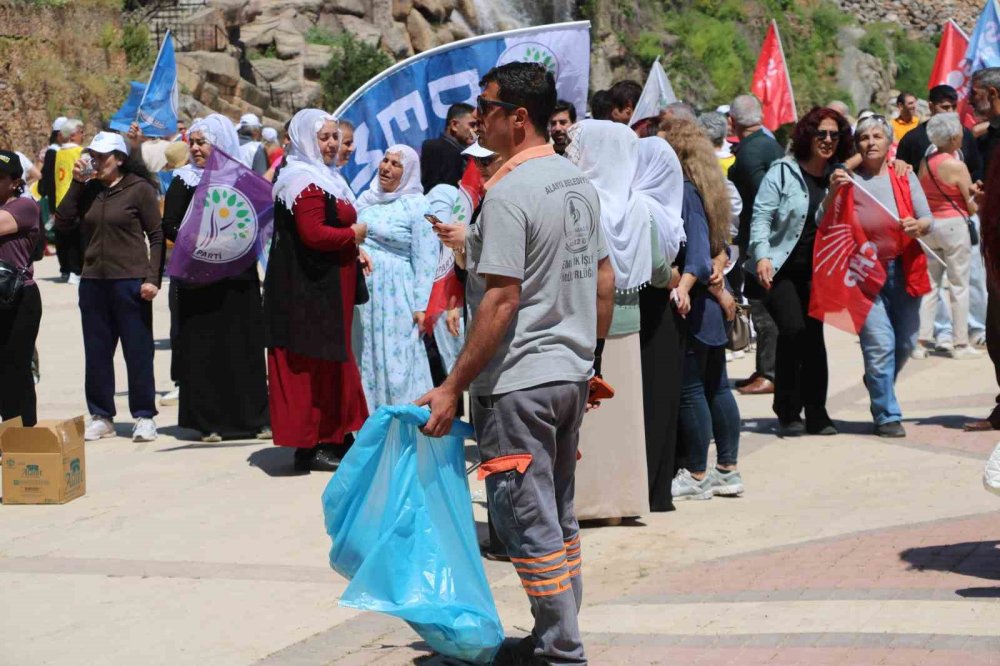 Alanya'da 1 Mayıs Emek ve Dayanışma Günü Kutlamaları