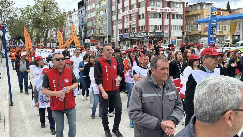Burdur’da 1 Mayıs Emek ve Dayanışma Günü Kutlandı