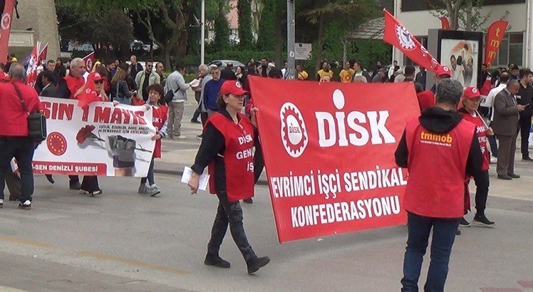 Denizli’de 1 Mayıs’ta Binlerce Kişi Meydanlardan Yürüdü
