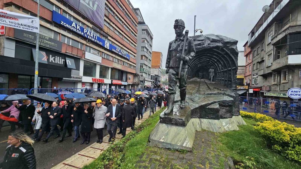 Madenci Kenti Zonguldak’ta 1 Mayıs Kutlamaları