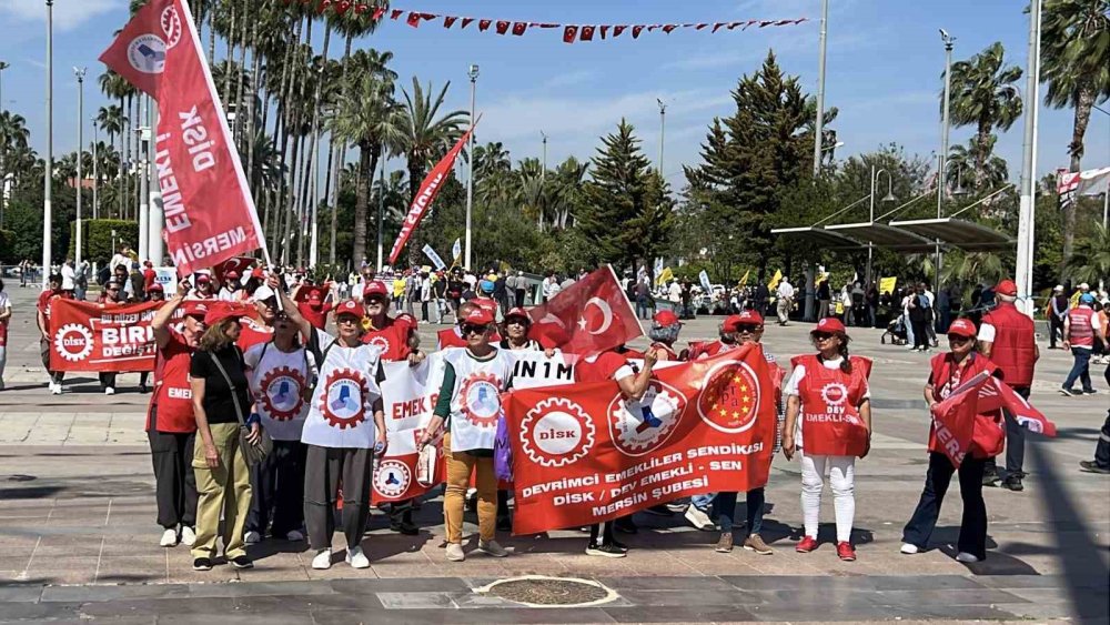 Mersin’de 1 Mayıs Coşkuyla Kutlandı