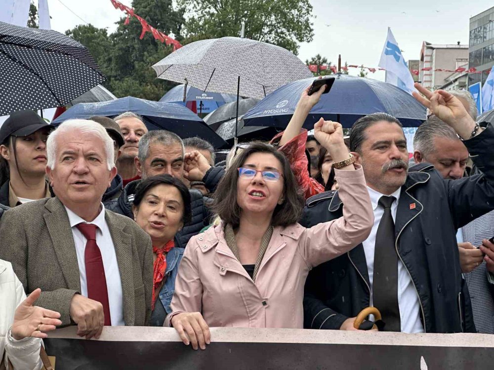 Uşak’ta 1 Mayıs Emek Ve Dayanışma Günü Etkinliklerle Kutlandı
