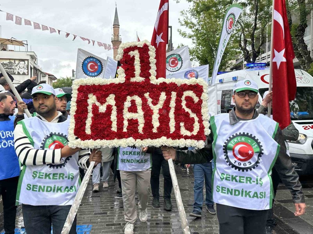 Uşak’ta 1 Mayıs Emek Ve Dayanışma Günü Etkinliklerle Kutlandı