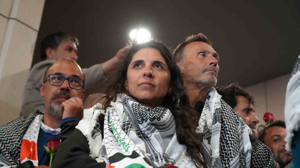 İsrail’in Alıkoyduğu Sumud Filosu Aktivistleri İstanbul’a Getirildi