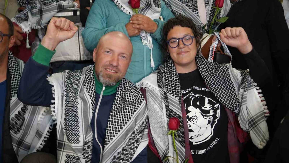 İsrail’in Alıkoyduğu Sumud Filosu Aktivistleri İstanbul’a Getirildi