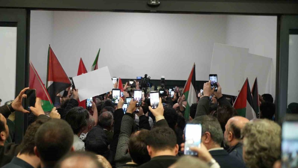 İsrail’in Alıkoyduğu Sumud Filosu Aktivistleri İstanbul’a Getirildi