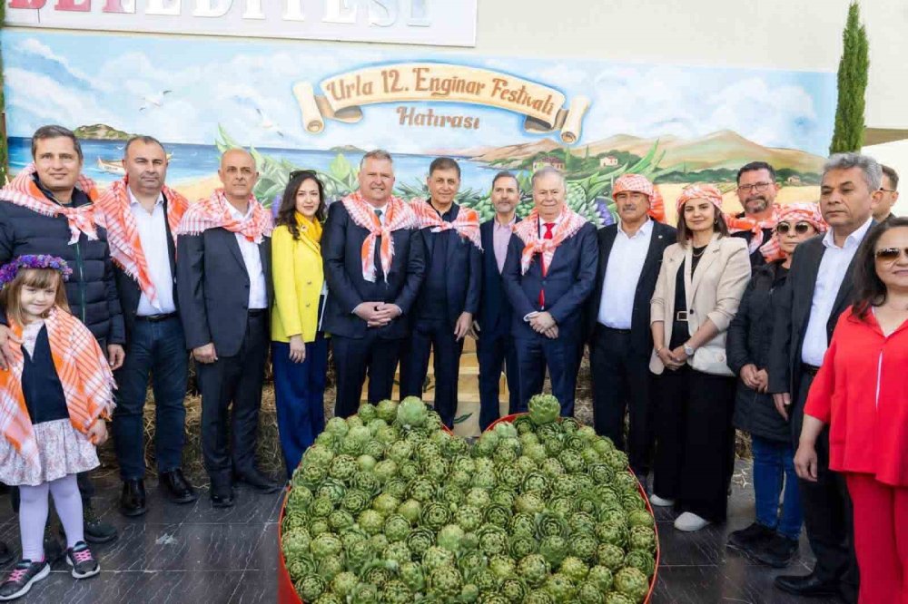 İzmir Urla’da 12. Enginar Festivali Coşkusu