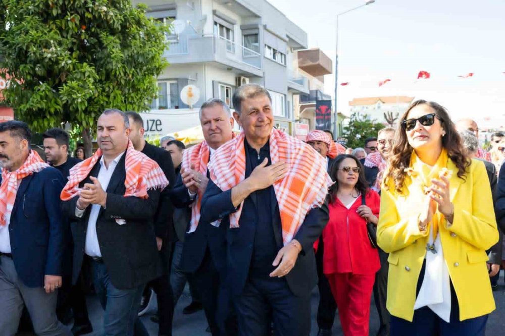İzmir Urla’da 12. Enginar Festivali Coşkusu
