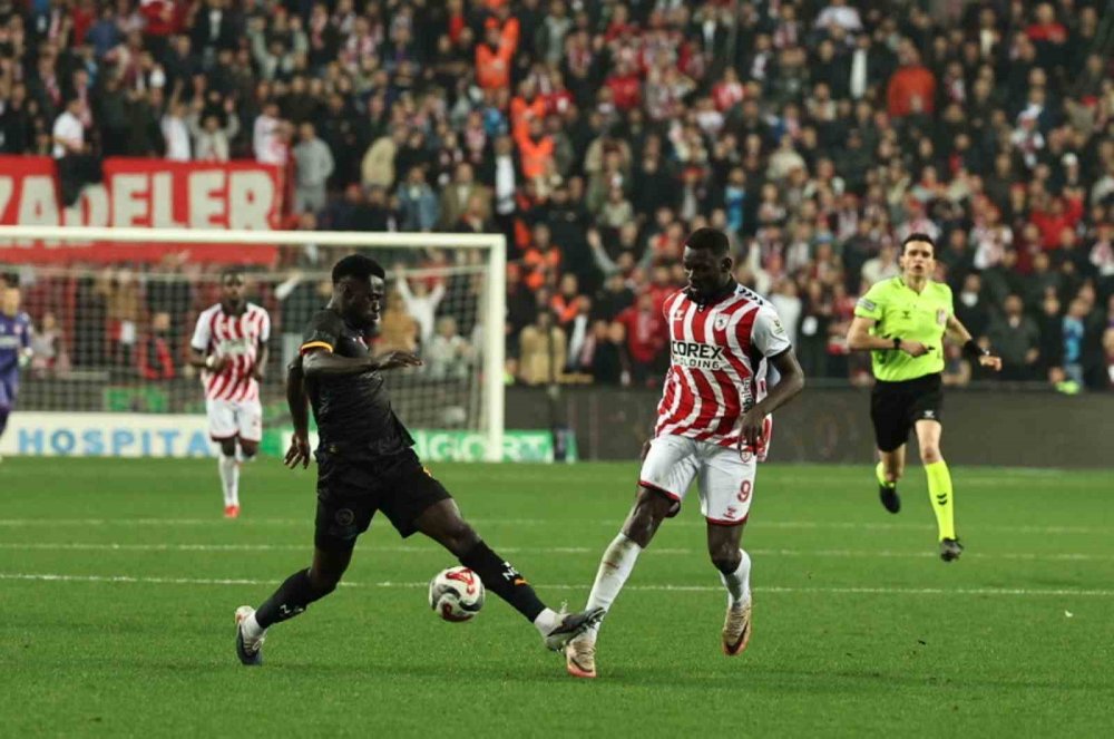 Samsunspor’dan Tarihi Galibiyet.. Galatasaray’a 9 Maç Sonra Ağır Darbe!