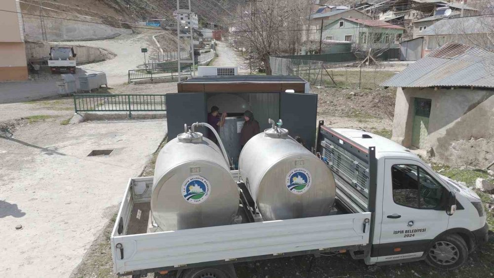 Kırsalda Büyük Dönüşüm Başlıyor.. İspir’de Süt Üreticisinin Emeği Değere Dönüşecek!