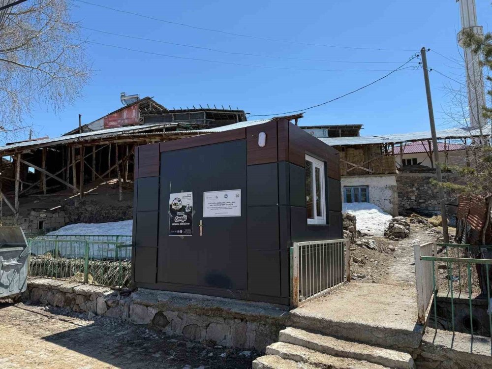 Kırsalda Büyük Dönüşüm Başlıyor.. İspir’de Süt Üreticisinin Emeği Değere Dönüşecek!