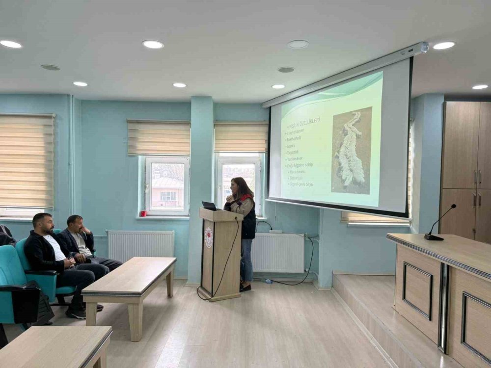 Kars’ta Sürü Yönetimi Kursu Başladı.. Verimlilik İçin Eğitim Hamlesi!