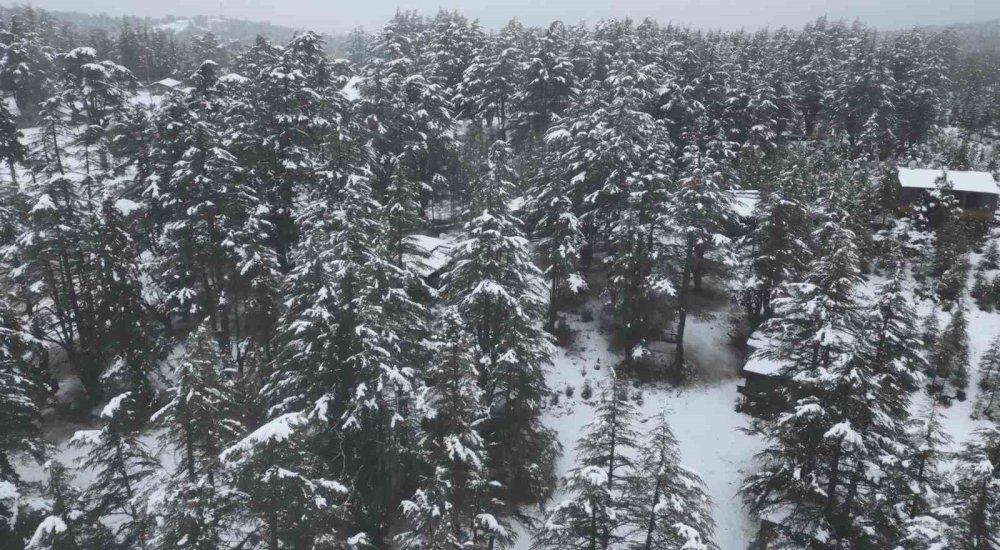 Mersin’de Kar Güzelliği Dronla Görüntülendi