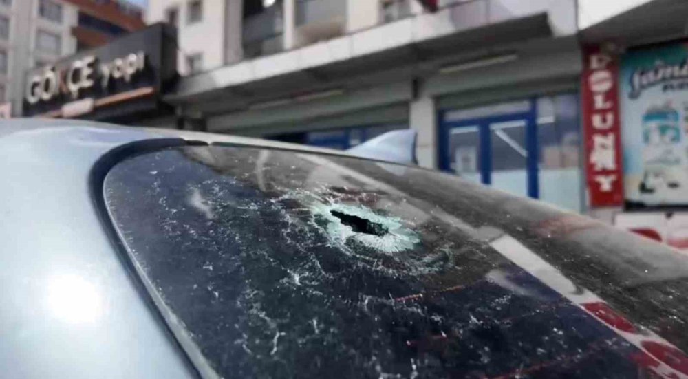 Ağrı’da Adliye Önünde Gerilim.. Boşanma Süreci Silahlı Saldırıya Dönüştü!