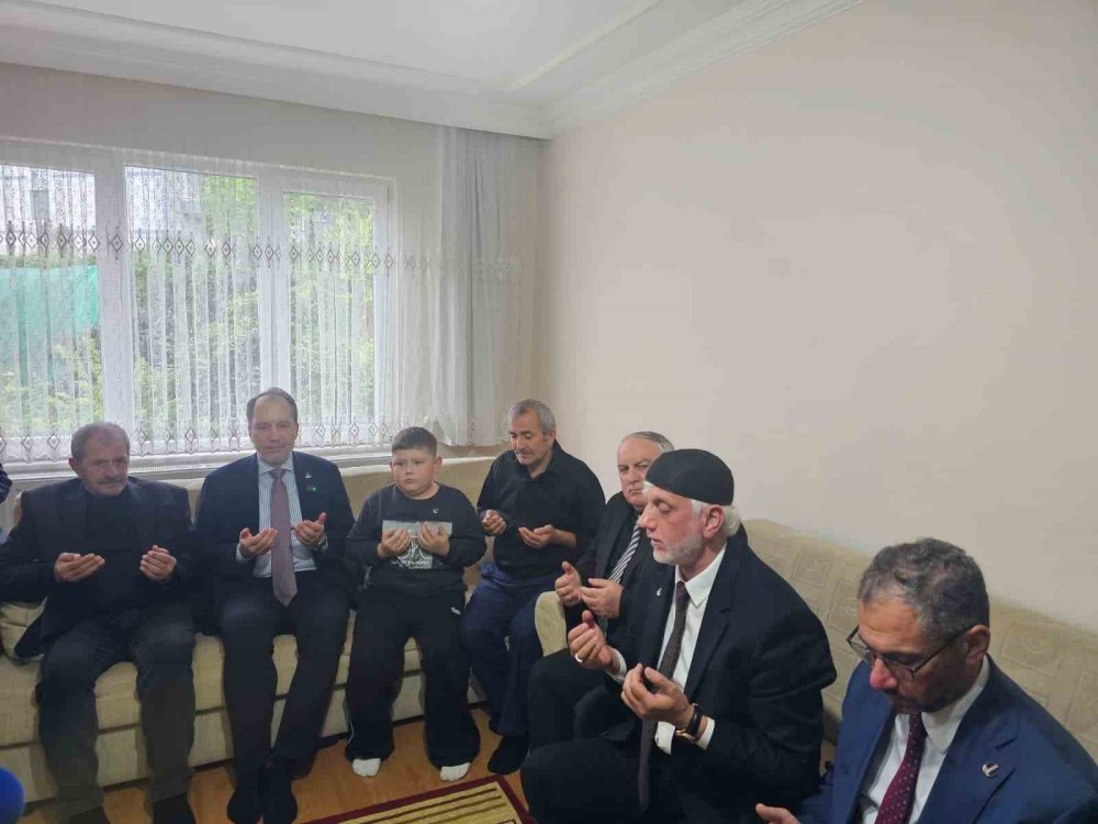 Giresun’da Öldürülen Genç Başkan İçin Erbakan’dan Taziye Ziyareti