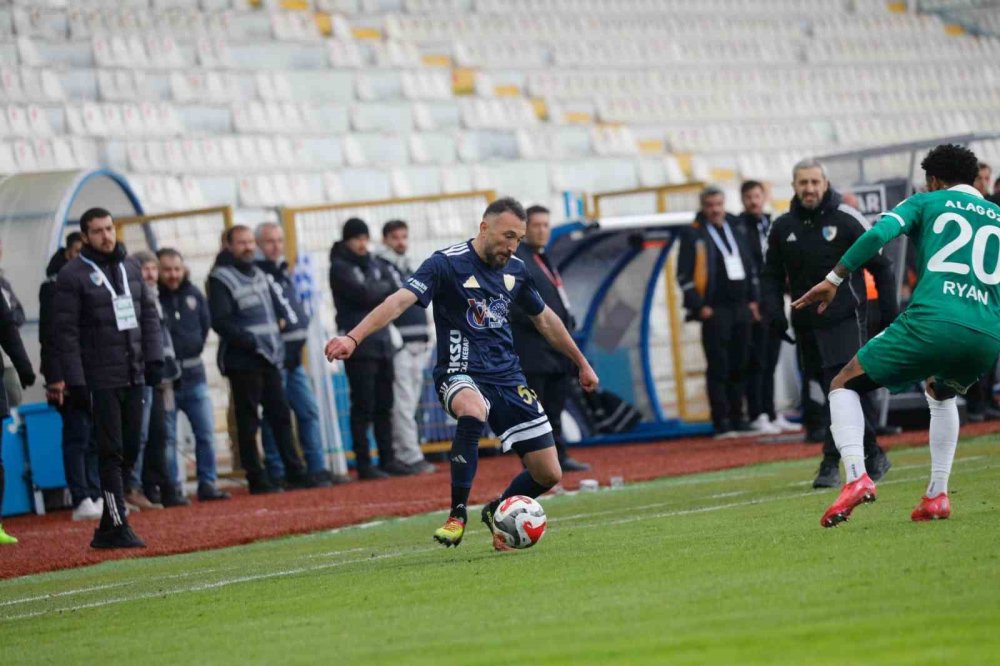Rekorlarla Süper Lig’e Döndü.. Erzurumspor, Tarihi Sezonu Zirvede Tamamladı!