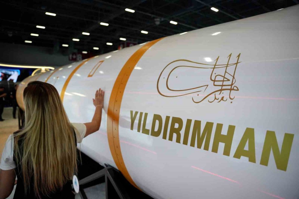 Türkiye’nin Bugüne Kadar Ürettiği En Büyük Füzesi Yıldırımhan İlk Kez Sergilendi