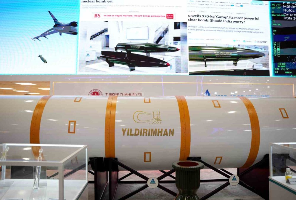 Türkiye’nin Bugüne Kadar Ürettiği En Büyük Füzesi Yıldırımhan İlk Kez Sergilendi