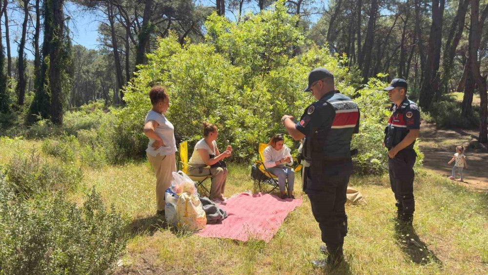 Antalya’da Ormanlara Girişler Yasaklandı, Jandarma Uyarıda Bulundu