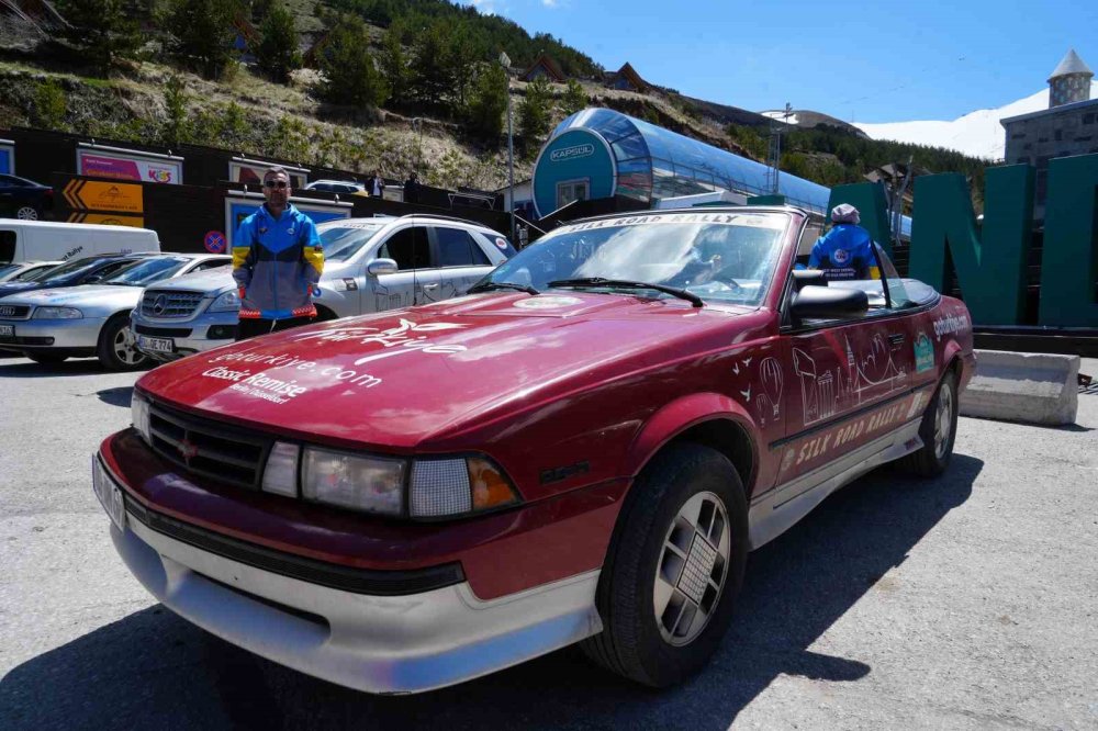 Doğu-Batı Dostluk Rallisi Erzurum’da.. 19 Bin Kilometrelik Yolculuk Sürüyor!