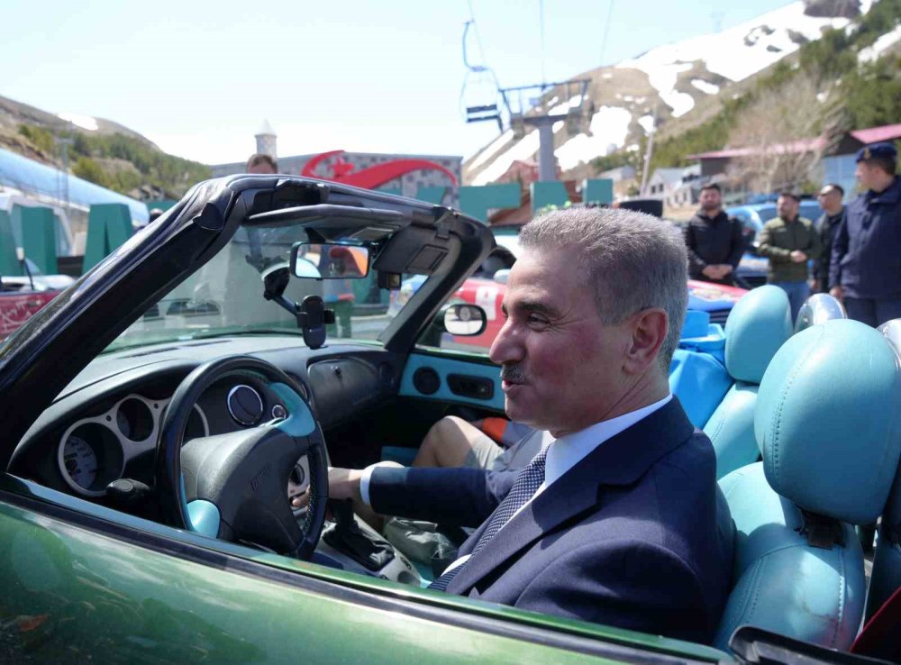 Doğu-Batı Dostluk Rallisi Erzurum’da.. 19 Bin Kilometrelik Yolculuk Sürüyor!