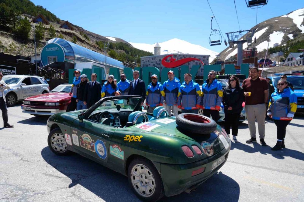 Doğu-Batı Dostluk Rallisi Erzurum’da.. 19 Bin Kilometrelik Yolculuk Sürüyor!