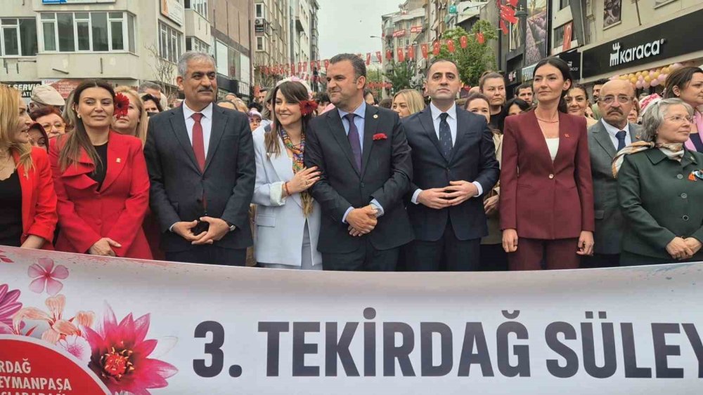 Kakava Ateşi Tekirdağ’ı Sardı: Baharı Danslarla Karşıladılar
