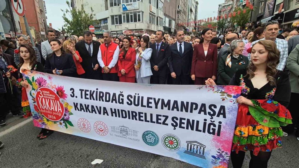 Kakava Ateşi Tekirdağ’ı Sardı: Baharı Danslarla Karşıladılar