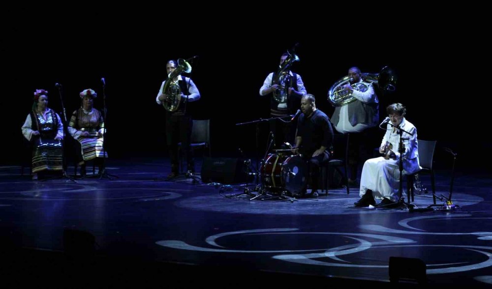 Ünlü Bosnalı Besteci Goran Bregovic, Ankaralıları Coşturdu