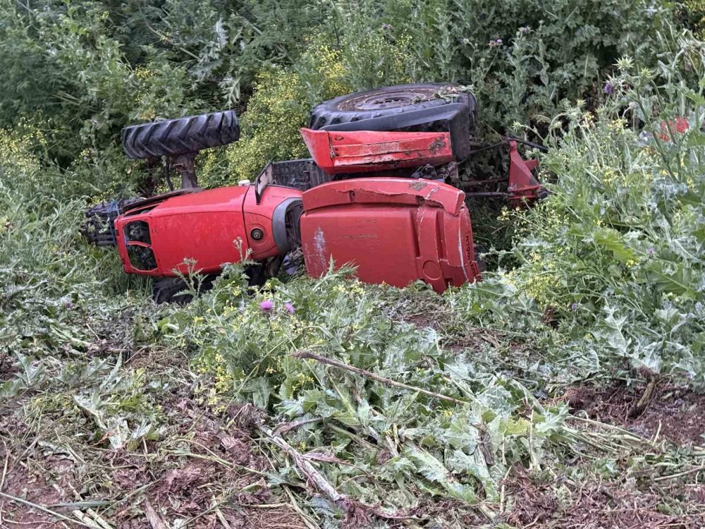 Bursa’da Yürek Yakan Kaza: Devrilen Traktörün Sürücüsü Öldü